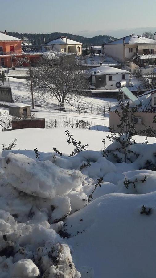 North Evia Evanthia Greece Kourkouli Bagian luar foto